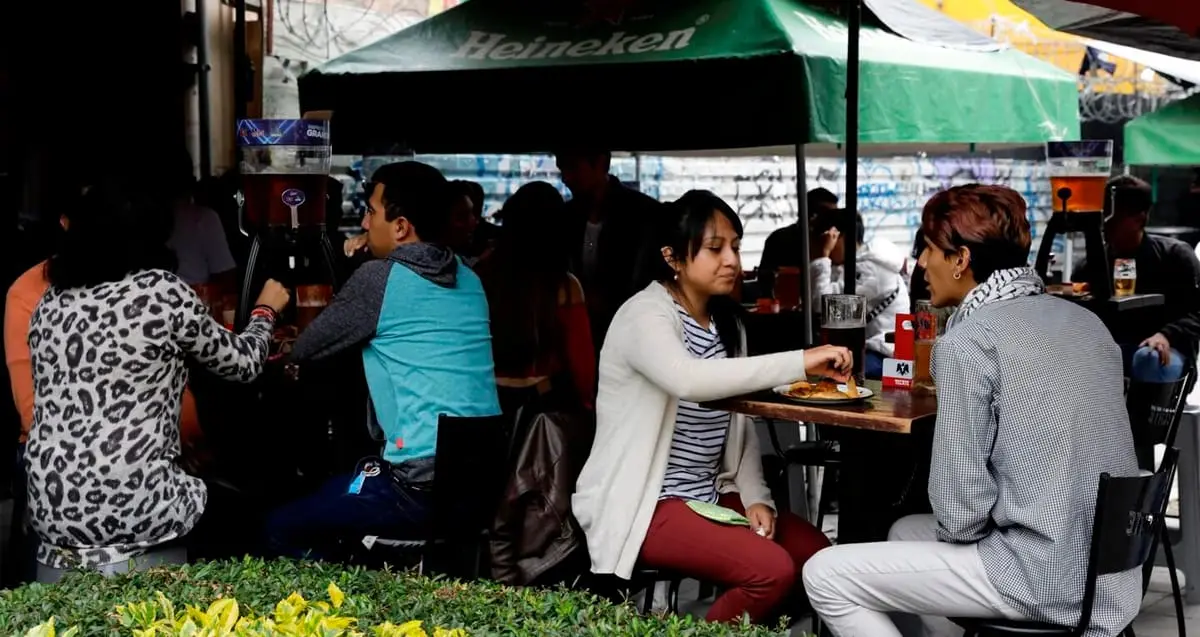 Estos son tus derechos como consumidor en restaurantes: Profeco