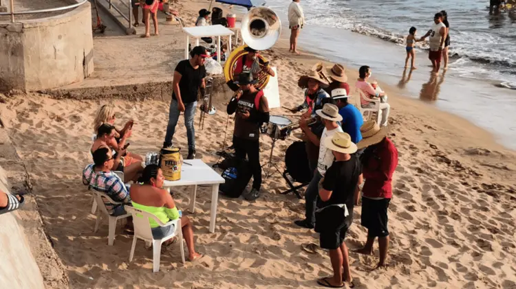 Se han extendido permisos a miembros de 38 bandas y 18 grupos. (Foto: Especial / EXPRESO).
