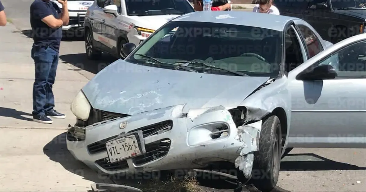 Mujer termina en el hospital tras accidente en la Israel González