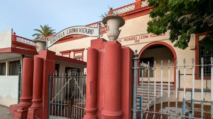 Escuela Primaria Leona Vicario. (Especial / EXPRESO)