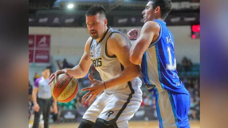 Jorge Camacho fue una de las figuras del encuentro. (Foto: Cristian Ruiz/EXPRESO)