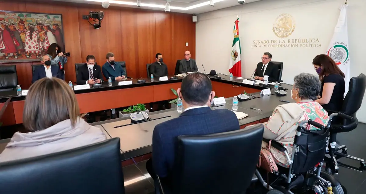 Aprueban reforma para que Presidente pueda liberar a delincuentes