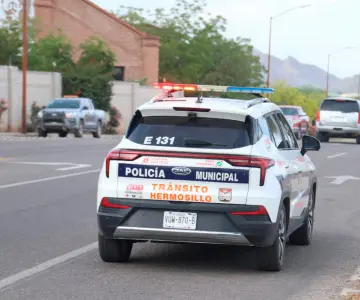 Tren embiste a hombre que intentaba cruzar las vías