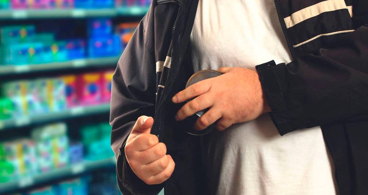 Arrestan a hombre por intento de robo en supermercado de Hermosillo