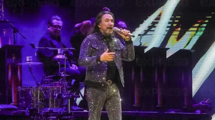 Marco Antonio Solís se presentó la noche del jueves 25 de abril. (Foto: Cristian Ruiz/EXPRESO)