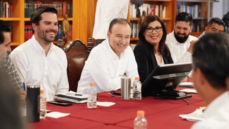 El Gobierno de Sonora ha trabajado para reducir el número de trámites para instalación de empresas.