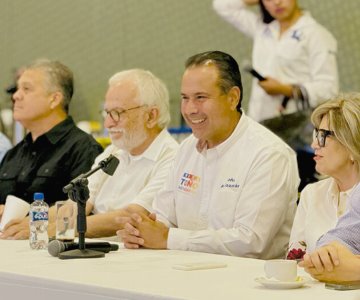 Antonio Astiazarán presenta el Plan H2O para Hermosillo