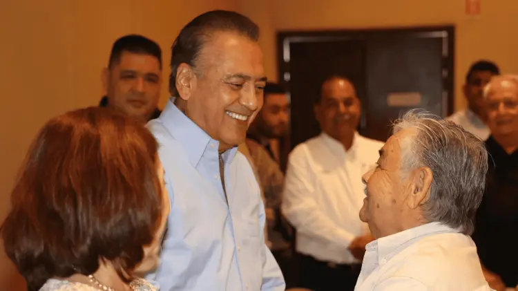 Manlio Fabio Beltrones se reunió con agremiados al CTM. (Foto: Cortesía)