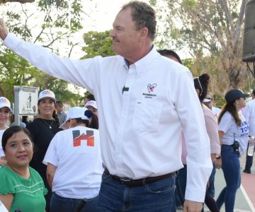 El Borrego Gándara se compromete a legislar junto a la Canaco