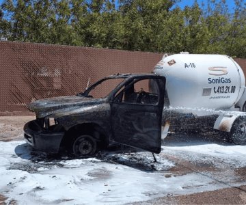 Controlan incendio de pipa en tramo carretero Hornos-Esperanza