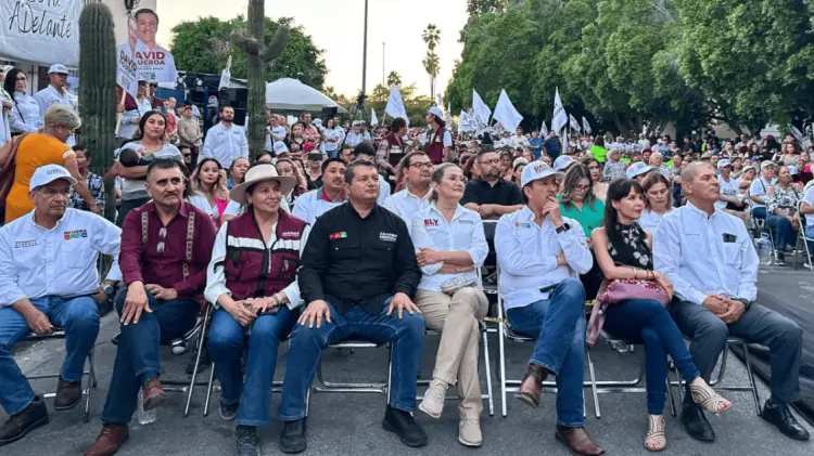 Jacobo Mendoza llamó a votar por Morena en todas las boletas del 2 de junio. (Foto: Cortesía)