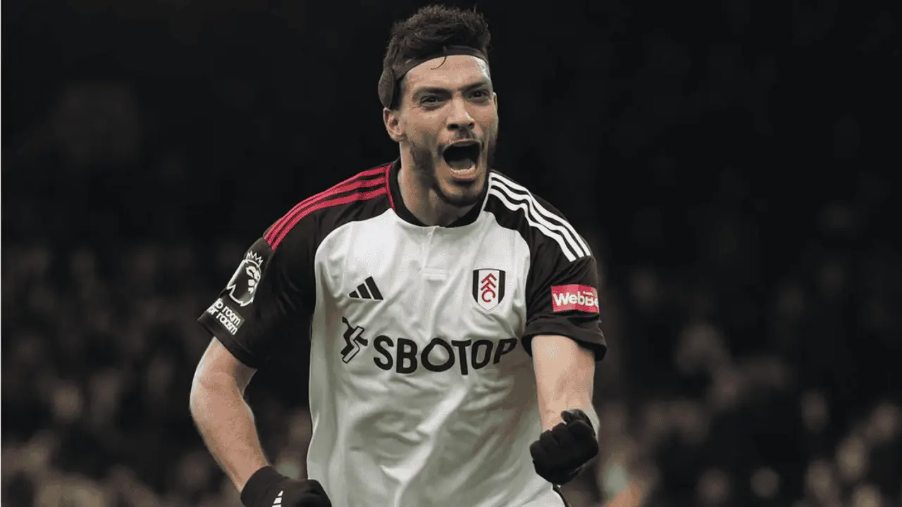 Raúl Jiménez anota doblete con el Fulham y supera marca del Chicharito