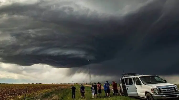 El fin de semana se registraron más de 600 informes de daños en al menos 20 estados. (Especial)