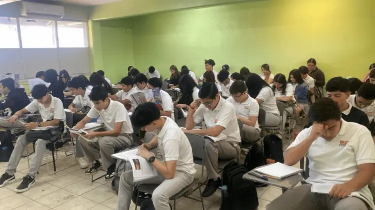 Se espera la llegada de 9 mil 800 alumnos nuevos. (Especial / EXPRESO)