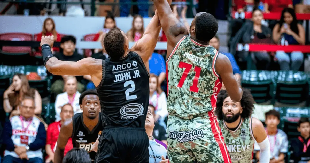 Rayos de Hermosillo inicia semifinales con dramática victoria ante Zonkeys