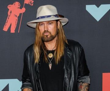 Billy Ray acusó a su exesposa de gastar casi 100 mil dólares de su cuenta