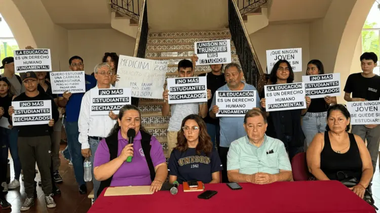 El secretario de Staus y la presidenta de CESA mostraron su apoyo. (Foto: Jesús Ballesteros)