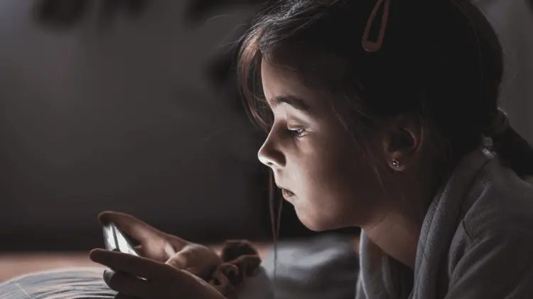Los menores se exponen a grandes riesgos en internet. (Foto: Ilustrativa/EXPRESO)
