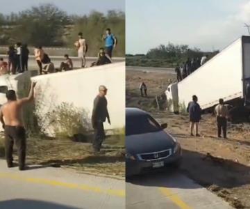 Tráiler con migrantes sufre accidente entre Sonora y Sinaloa; hay 14 heridos