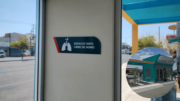 La parada cuenta con una cámara de vigilancia que funciona las 24 horas. (Foto: Ana María López)