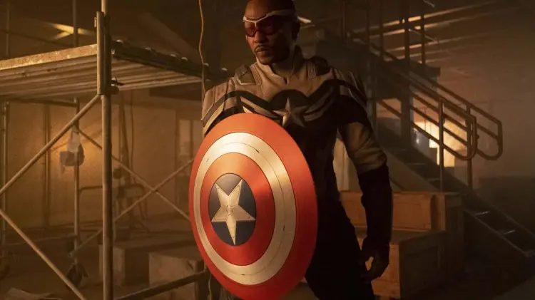 Anthony Mackie toma el escudo en Capitán América: Un Nuevo Mundo