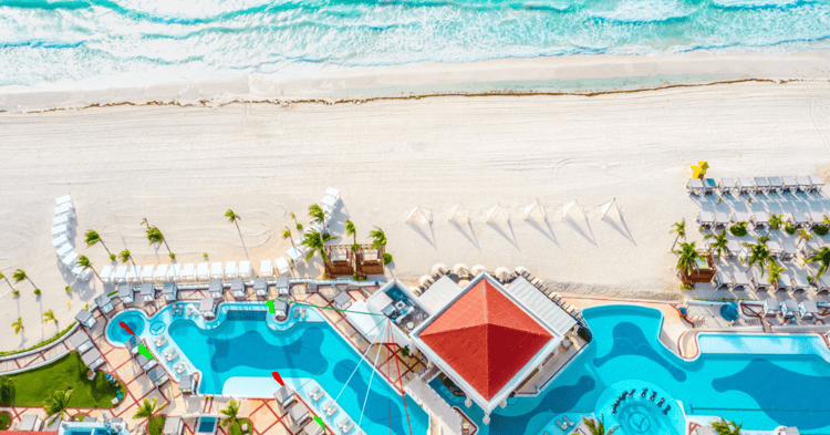 ¿Cuándo es temporada baja en Cancún?