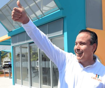 Llegan paradas de camiones inteligentes a Hermosillo: Toño Astiazarán