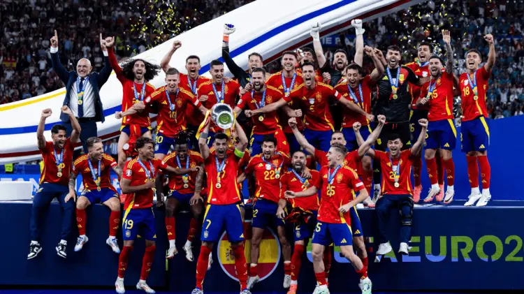 España levantó la Eurocopa 2024 en Berlín, Alemania. (Foto: Cortesía)