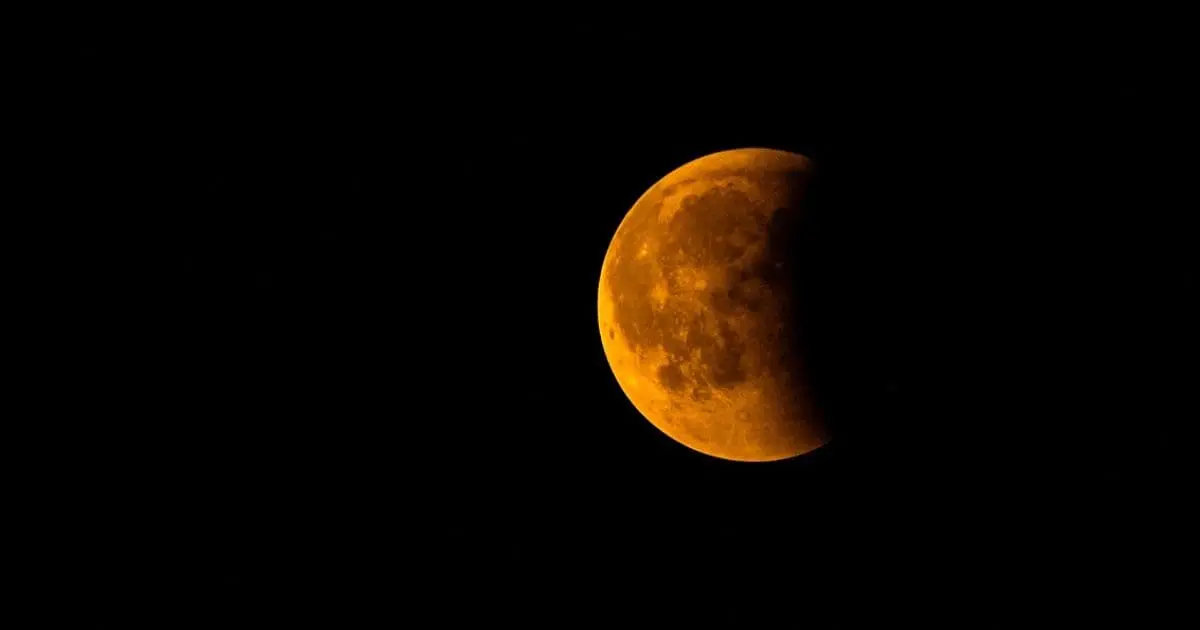 Eclipse lunar total 2025: ¿Dónde y cómo verlo en México pese al clima?