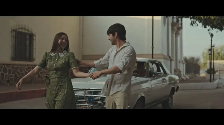 La película se ambienta en los años 70s en Sonora.