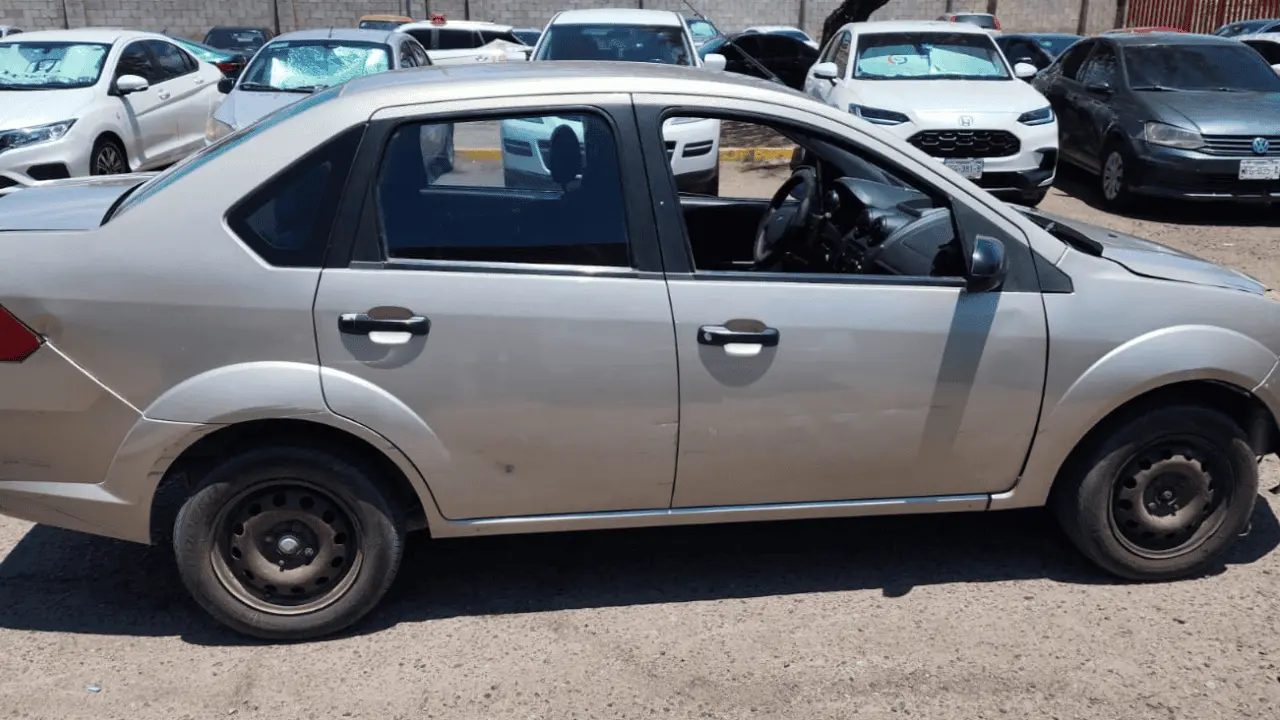 Detienen a Hugo N conduciendo vehículo robado en la colonia Camino Real