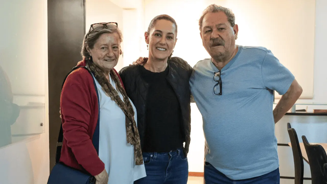 Paco Ignacio Taibo II continuará como director del FCE: Sheinbaum