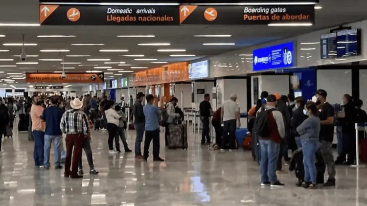 Las aerolíneas solicitaron llegar al aeropuerto con mayor anticipación. (Foto: Especial / EXPRESO)