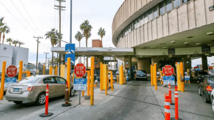 El sujeto se dirigía a México. (Especial / EXPRESO)