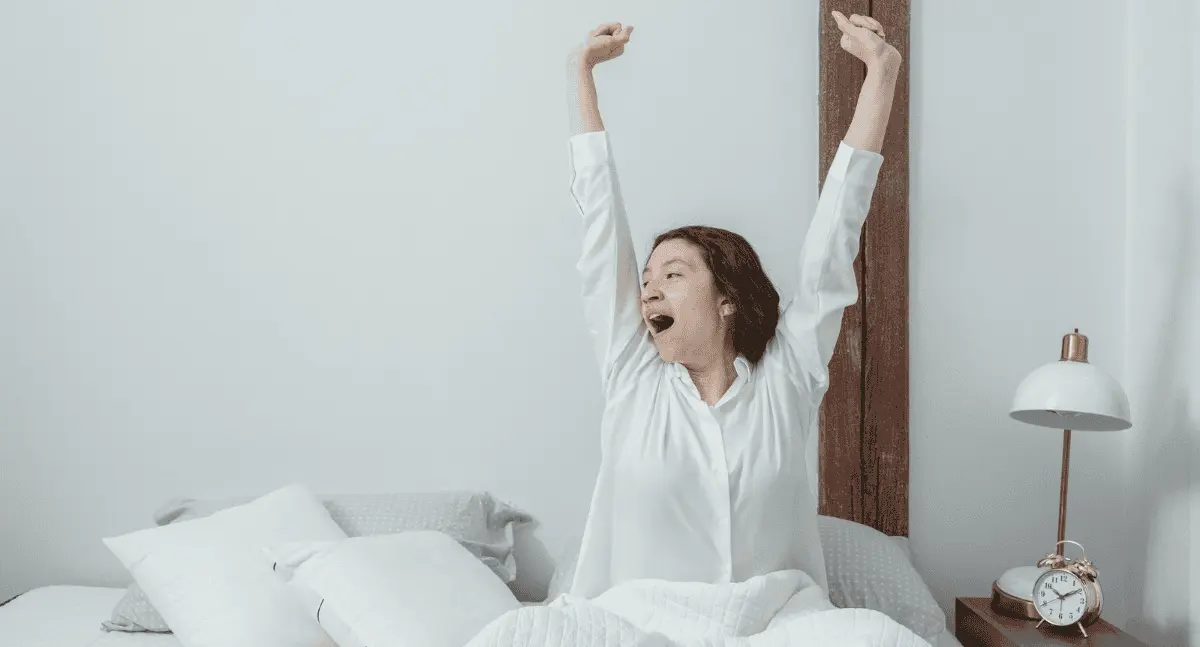¿Problemas para despertar? Mejora tu rutina matutina con estos tips