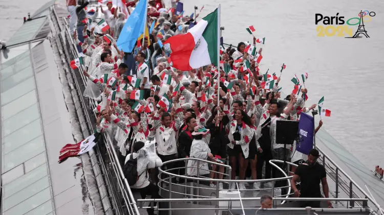 La delegación mexicana en la ceremonia de inauguración. (Especial / EXPRESO)