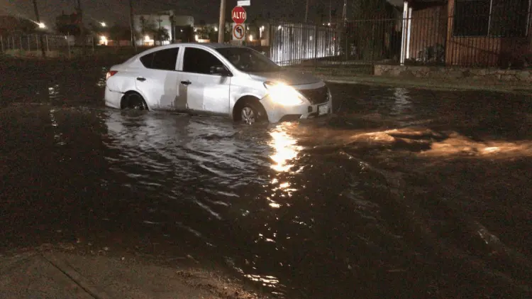 En Hermosillo también se presentaron lluvias este fin de semana. (Foto: Jorge Flores/EXPRESO)