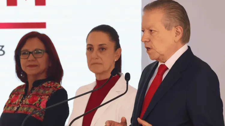 Leticia Ramírez, Claudia Sheinbaum y Arturo Zaldívar. (Foto: Agencia Reforma/EXPRESO)