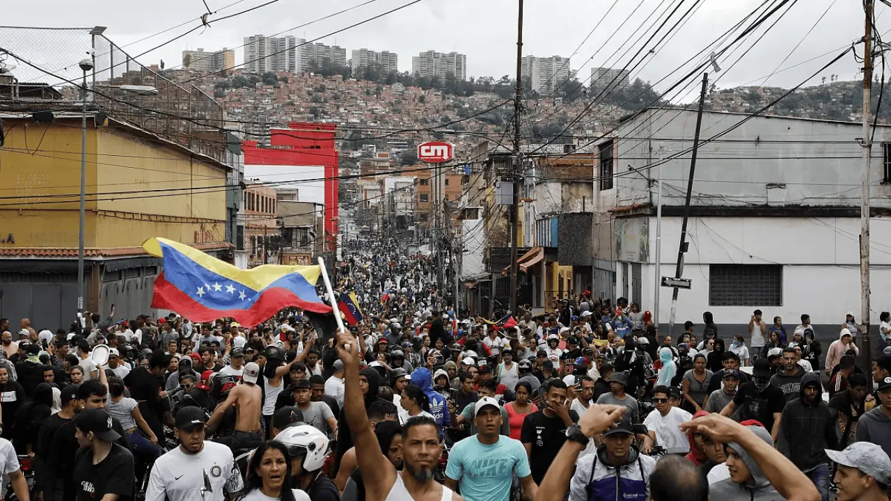 Piden ONGs a autoridades venezolanas no criminalizar las protestas