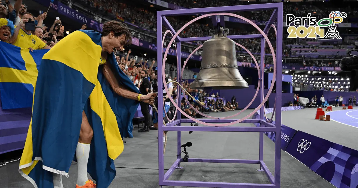 ¿Por qué los atletas tocan una campana en París 2024?