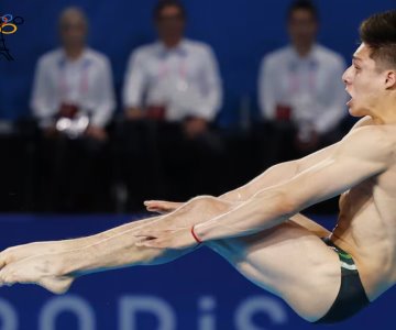 ¡Histórico! Osmar Olvera gana medalla de bronce en trampolín de 3 metros