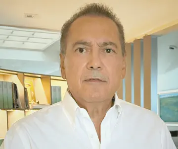 Arbitrario e ilegal excluirme de grupo parlamentario: Beltrones