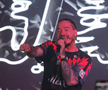 J Balvin presenta su nuevo disco "Rayo en Ciudad de México