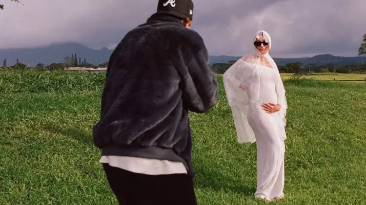 Fans teorizan que ya nació el bebé de Justin Bieber y Hailey Bieber