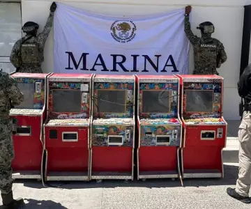 Aseguran 34 máquinas tragamonedas tras cateos en Hermosillo, Cajeme y SLRC