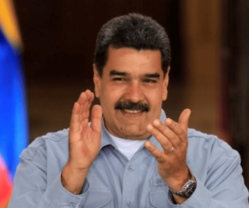 Nicolás Maduro adelanta la Navidad a octubre