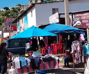 Recomiendan lugares dónde es más barato comprar útiles escolares