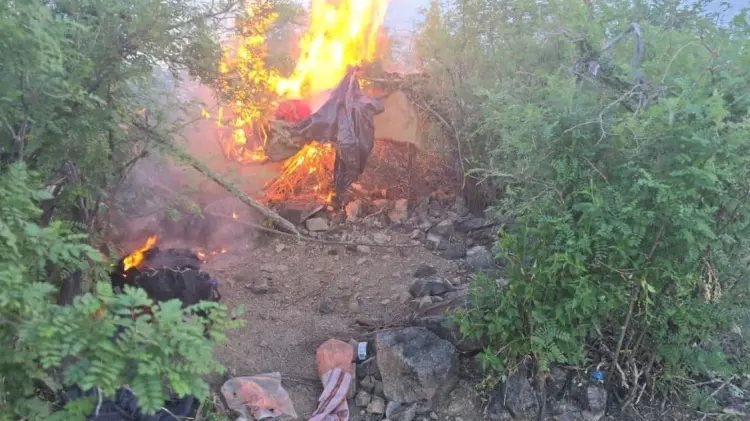 La Mesa Estatal de Seguridad informó de la localización del campamento clandestino. (@MesaSegSonora)