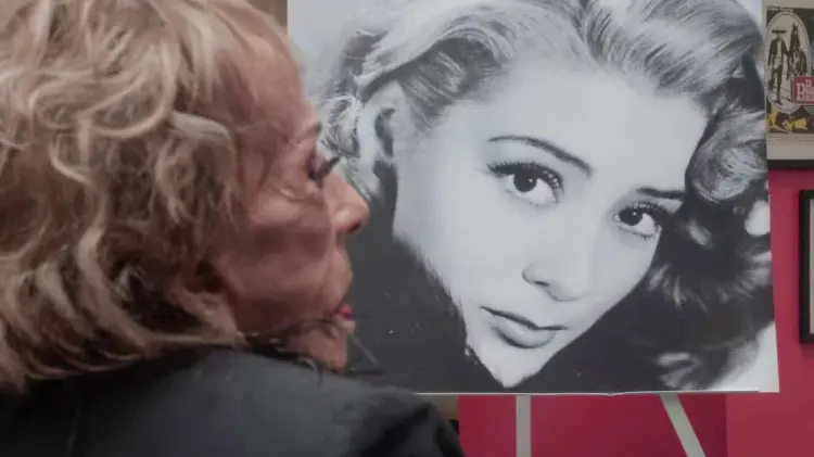 Silvia Pinal recibe homenaje en los Estudios Churubusco