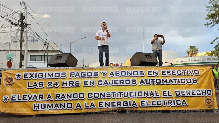 Ignacio Peinado Luna encabezó la marcha del pasado 31 de agosto. (Foto: Crisitan Ruiz/EXPRESO)